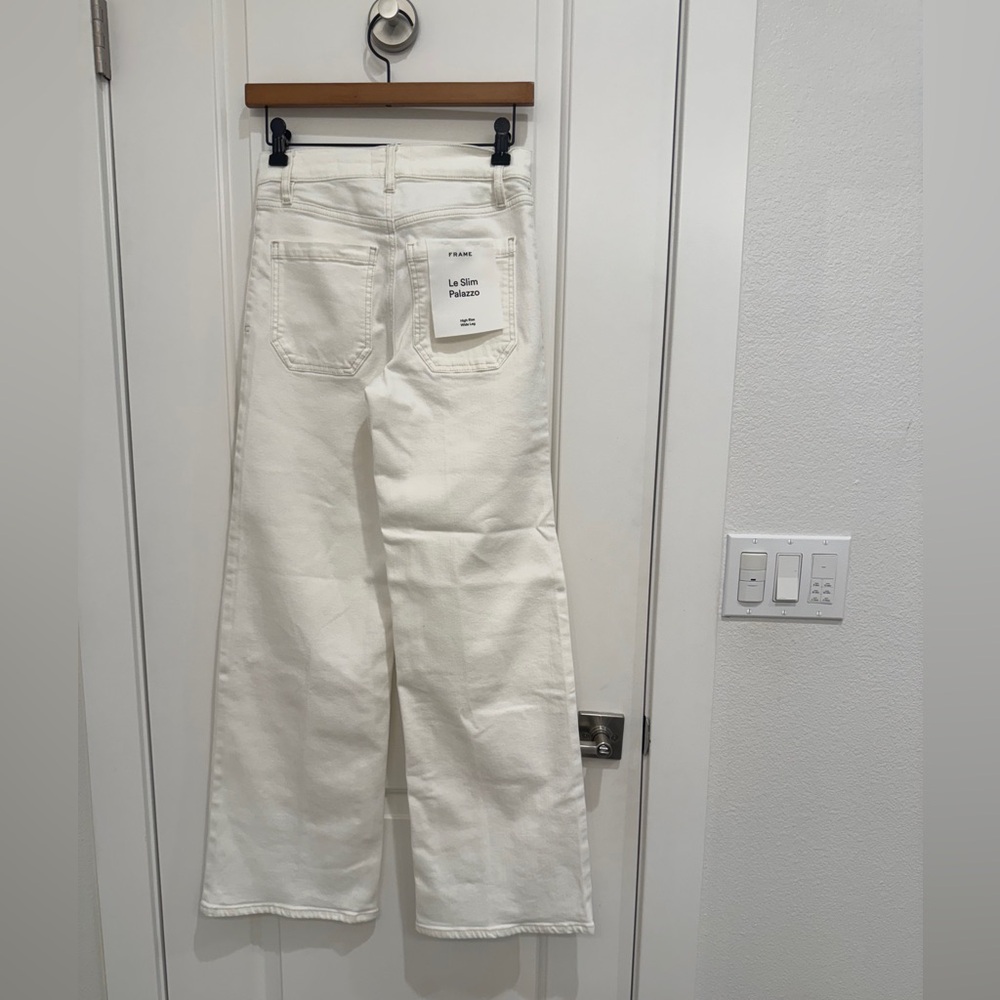 FRAME Le Slim Palazzo High Rise
Wide Leg Wide Leg White Women's Jeans Sz 25 $288 - Picture 13 of 16